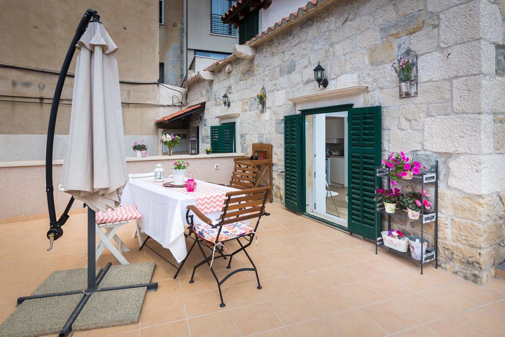 Phoenix Studio Apartment Σπλιτ Εξωτερικό φωτογραφία