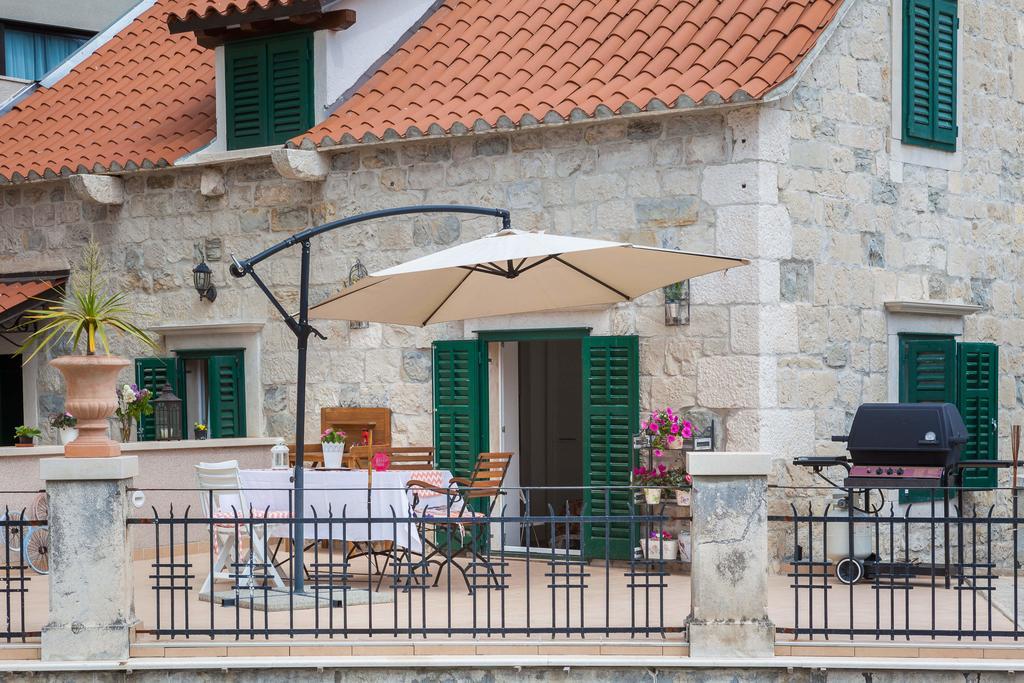 Phoenix Studio Apartment Σπλιτ Εξωτερικό φωτογραφία