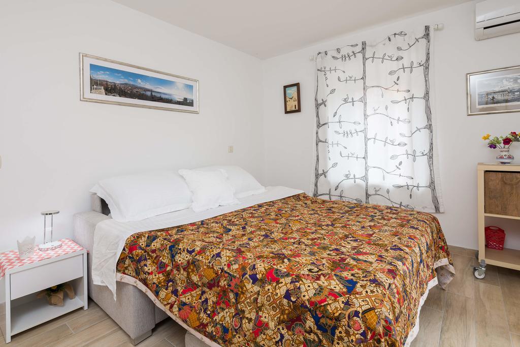 Phoenix Studio Apartment Σπλιτ Εξωτερικό φωτογραφία